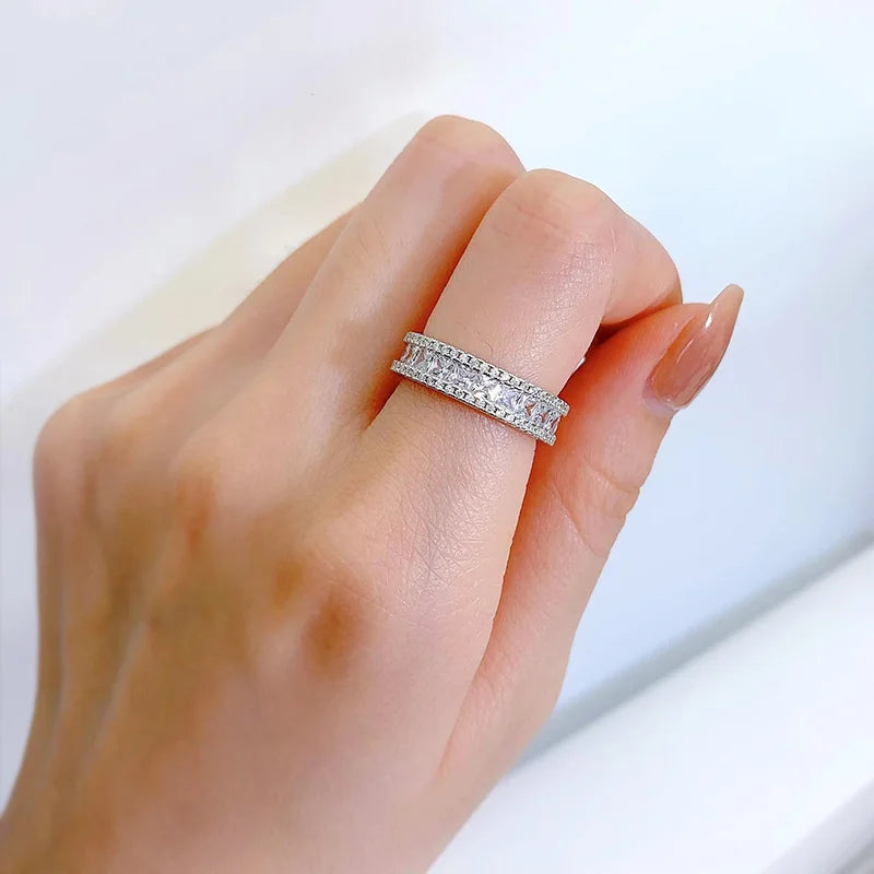 Rina Princess Glow Ring