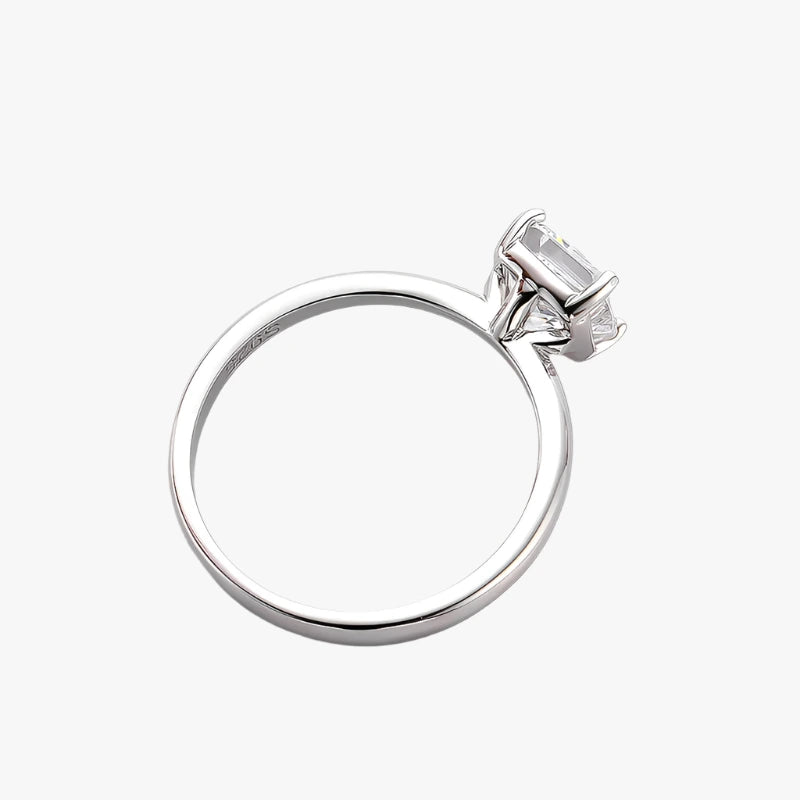 Zyra Square Spark Ring