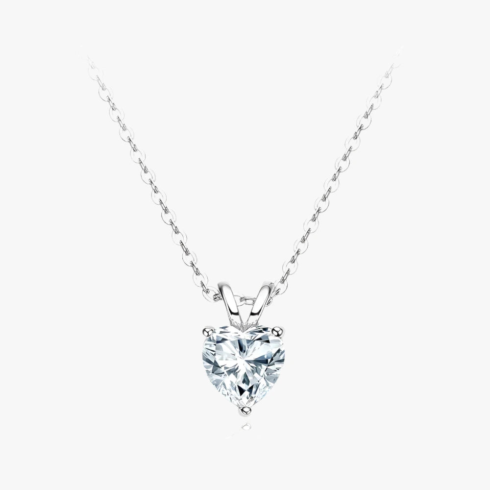 Vina Heart Moissanite