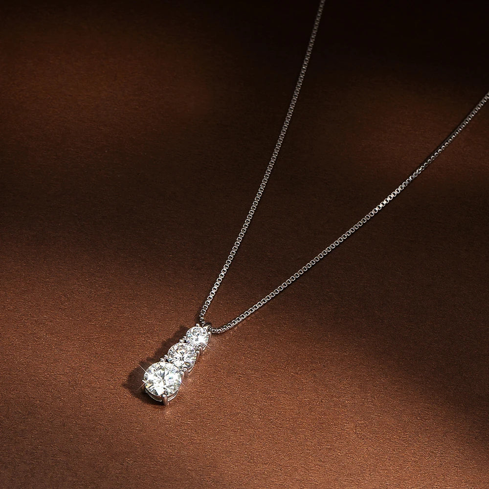 Elin D-Box Chain Glow